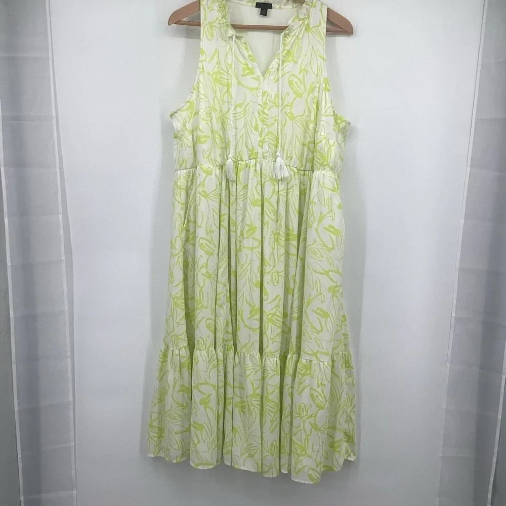 EUC Ladies Torrid Midi Wash Gauze Tiered Floral Sundress‎ - Size 1 - Picture 2 of 8